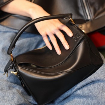 로에베 LOEWE 062502   24CM 퍼즐백