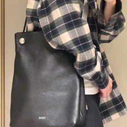 로에베 페플 호보백