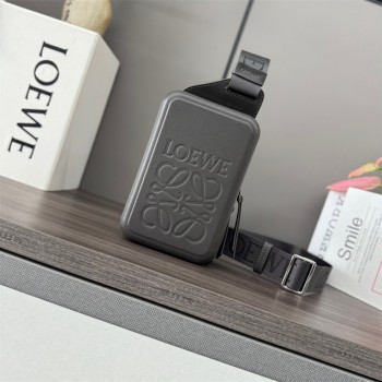 로에베 남성 범백