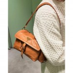 프라다 26SS 익스플로어 스몰 가죽백 1BD394