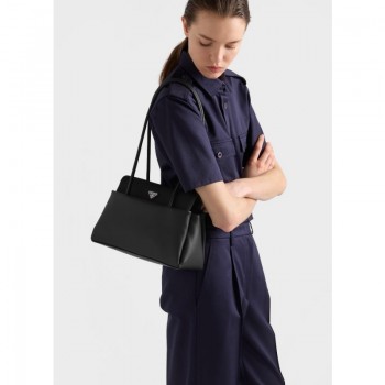 프라다 패시지 가죽 미디엄 토트백 1BA495