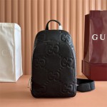 구찌 GUCCI 점보 GG 크로스백 766937