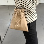 셀린느 신상 크리스탈 파우치백 123662