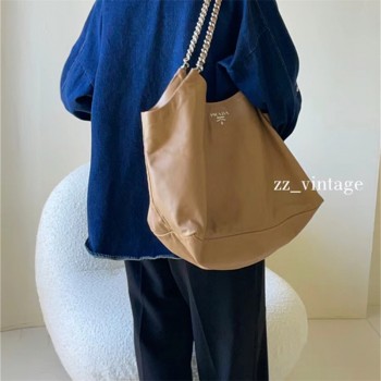 프라다 PRADA 북토트 체인 레더백 1BA638