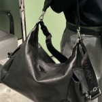 프라다 익스플로어 가죽 숄더백 2VH204