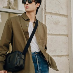 생로랑 남성 니키 카메라백 819279