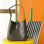 생로랑 LE 5A7 스몰 호보백 블랑 빈티지 713938 23cm