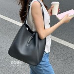 생로랑 LE 5A7 라지 호보백 블랑 빈티지 753837