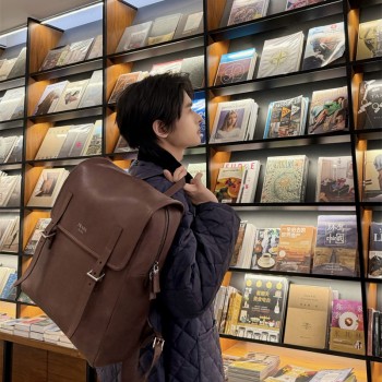 프라다 남성 가죽 백팩  2VZ119