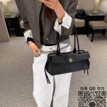 샤넬 신상 스몰 쇼핑백 토트백 AS6288