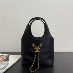 샤넬 스몰 쇼핑백 AS6132