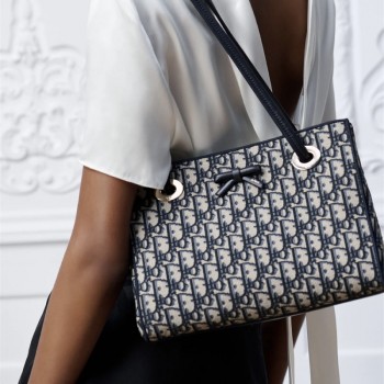 디올 신상 오블리크 보우 리본 토트백 스몰