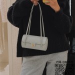 샤넬 스몰 볼링백 AS6143