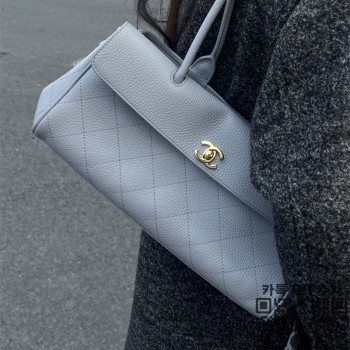 샤넬 신상 스몰 쇼핑백 토트백 AS6288