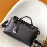 펜디 FENDI 바이더웨이 보스턴백