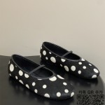 더로우 THE ROW  슈즈