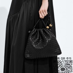 보테가베네타 가죽 버킷백 868505