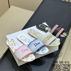 디올 슬리퍼