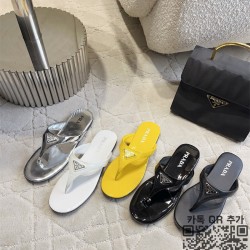 프라다 슬리퍼