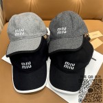 미우미우 모자