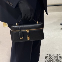 로로피아나 L23 엑스트라 포켓 핸드백