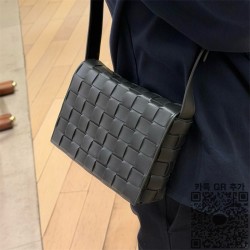 보테가베네타 오르토 메신저백 876364