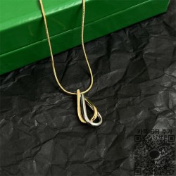 보테가베네타 목걸이
