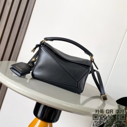 로에베 LOEWE 11020 18CM 퍼즐미니백